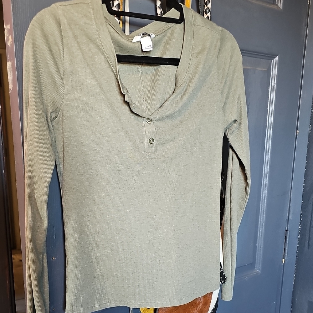 Eddie Bauer Sage Green Women's Long Sleeve Tee